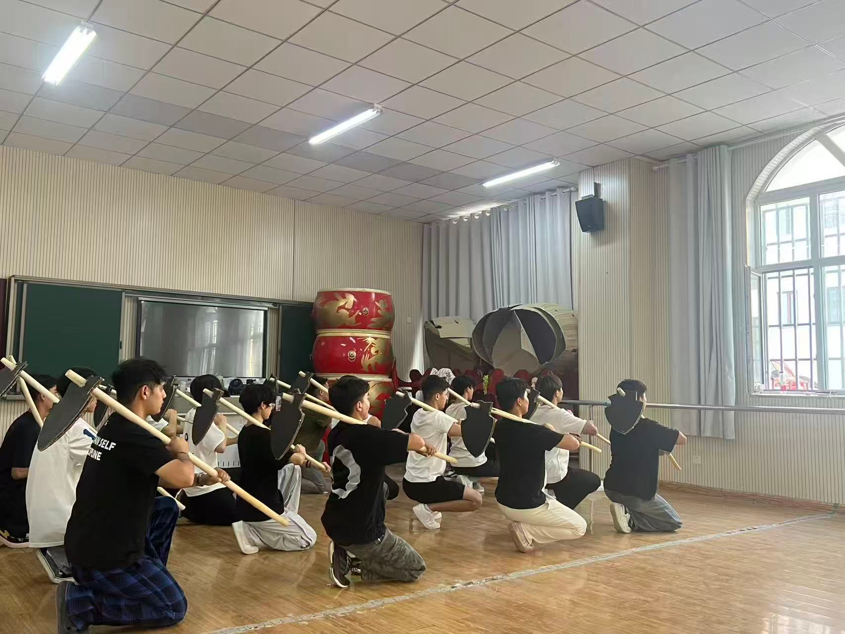 吐鲁番职业技术学院备赛自治区大学生艺术展演暨全国展演选拔活动总结