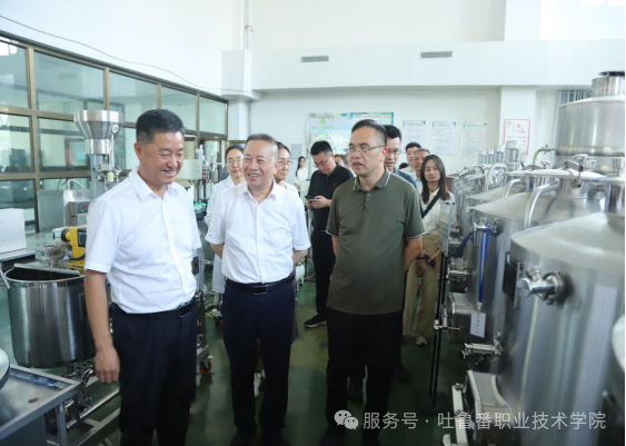 院士领航科技援疆 湘吐协同赋能产业振兴——中国工程院单杨院士团队赴吐鲁番职业技术学院开展交流研讨
